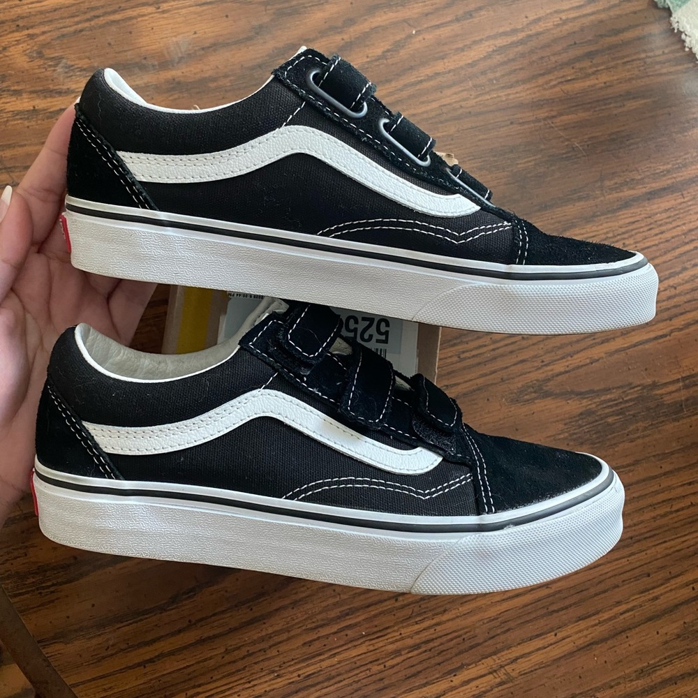 Vans Old School V Suede Canvas Shoe